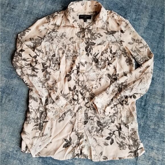 Womens Banana Republic Classic Fit Pink Gray Floral Long Sleeve Button Down XS - Picture 8 of 8